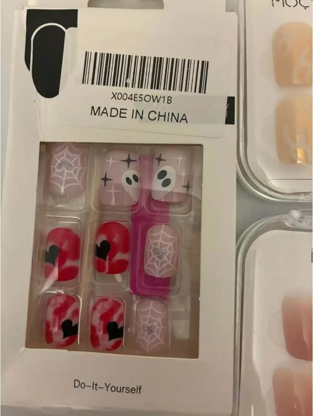 Mocyne Press-On Nail Bundle